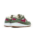 Вверх There x Saucony Shadow