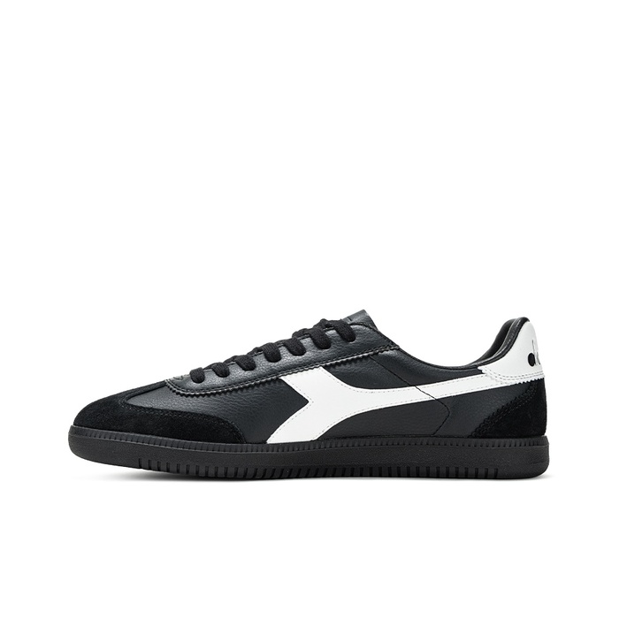  Diadora противоскользящие низкие кроссовки