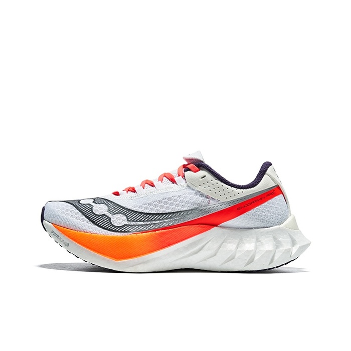  Saucony Endorphin Pro Peng 4
