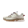 Nike ZOOM VOMERO ROAM Повседневная